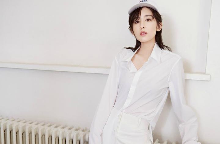 女同学把我的蹭来蹭去：那些轻松而又尴尬的小插曲