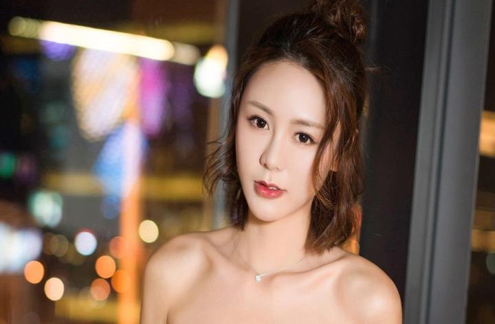小SB的词源与含义